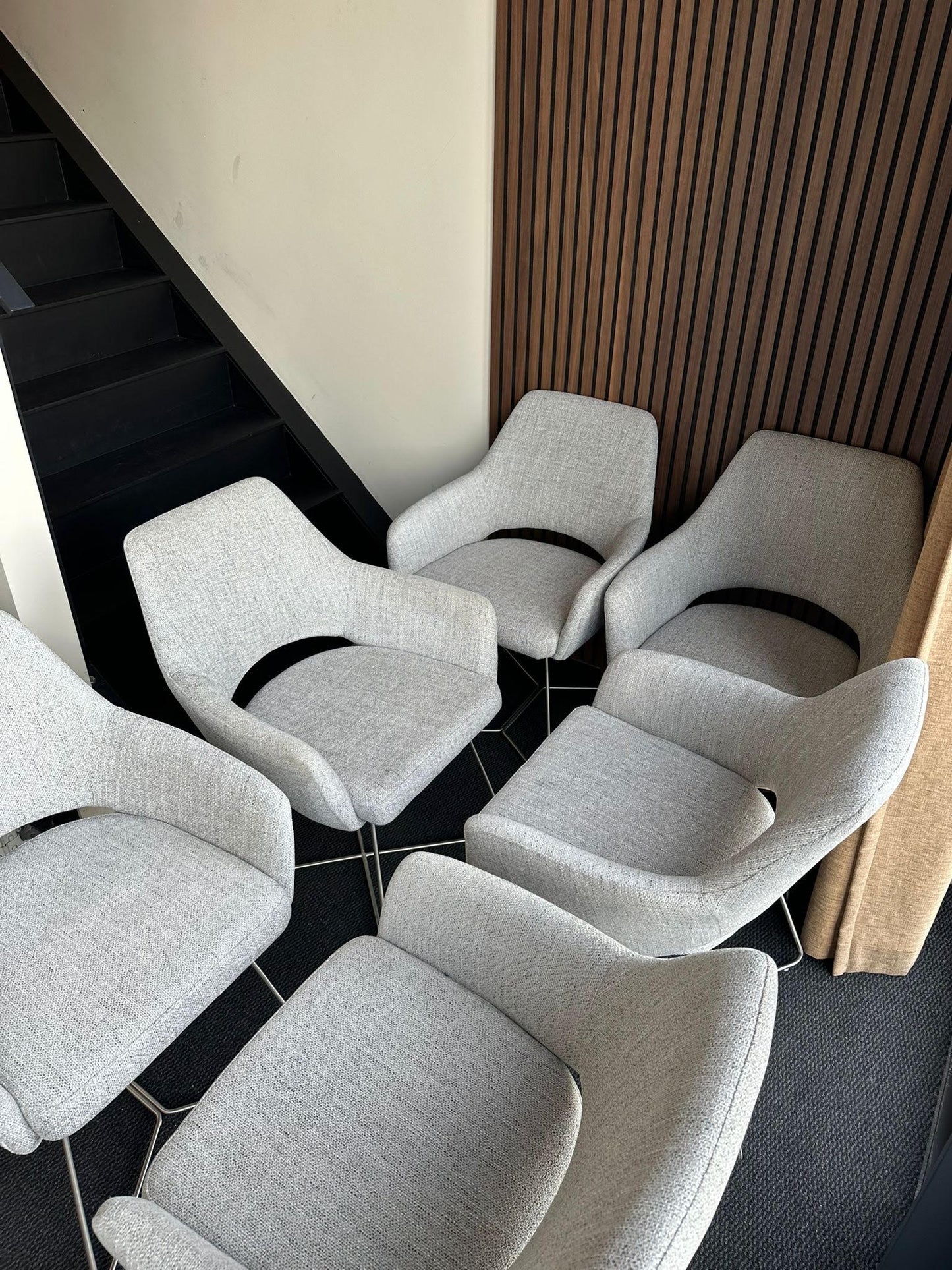 Bundle of 6x Yanai Dining Chair Pigeon - Cross / Beehive Steel