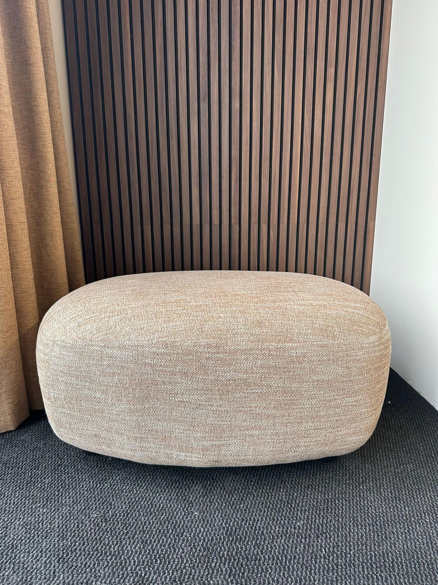 Luusar Ottoman Brown